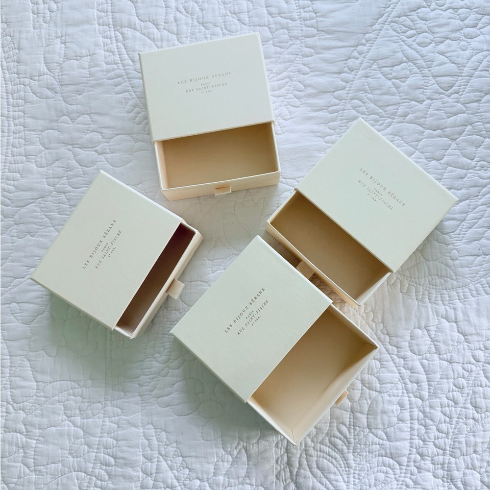 🇫🇷 Set of FIVE Sézane Slide-Out Gift Boxes